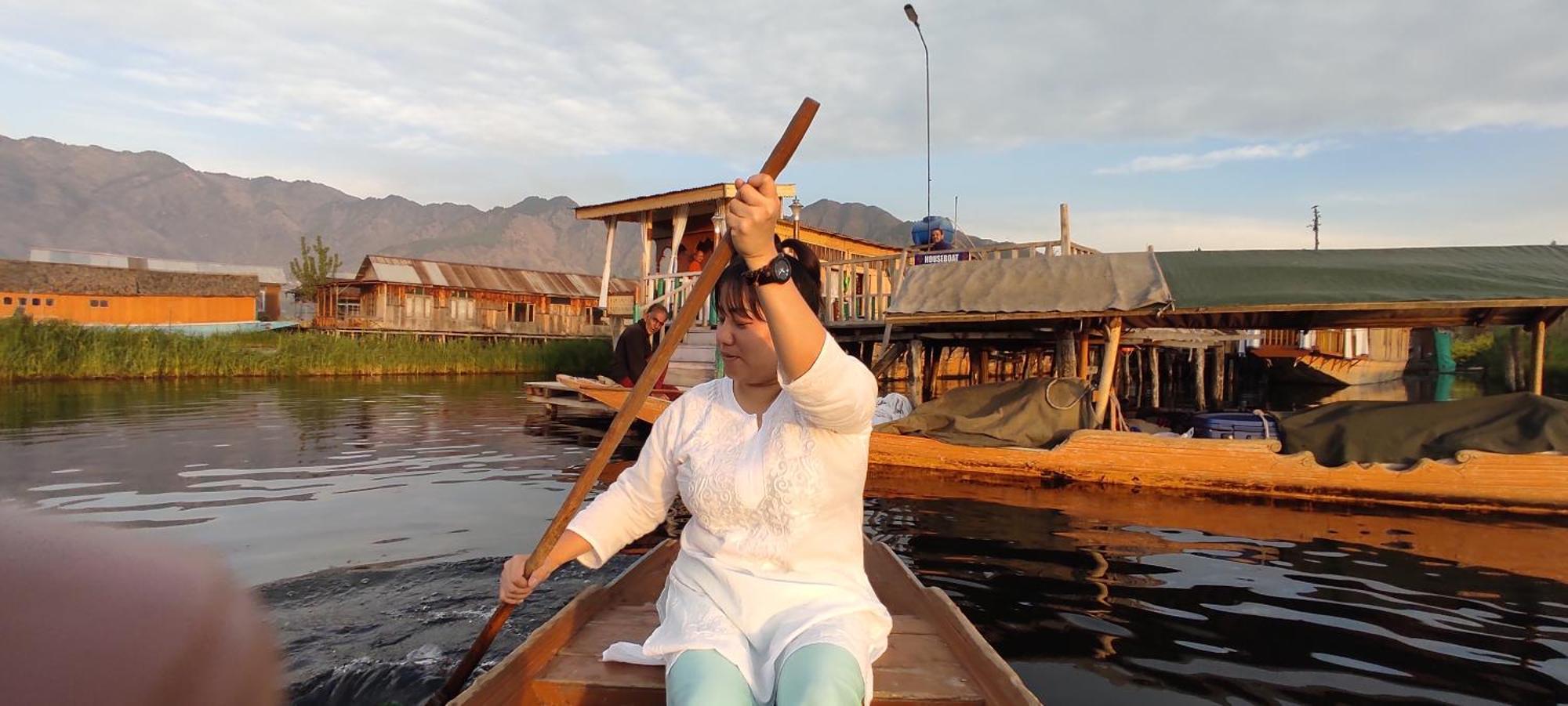 فندق Houseboat Wild Rose Srīnagar المظهر الخارجي الصورة
